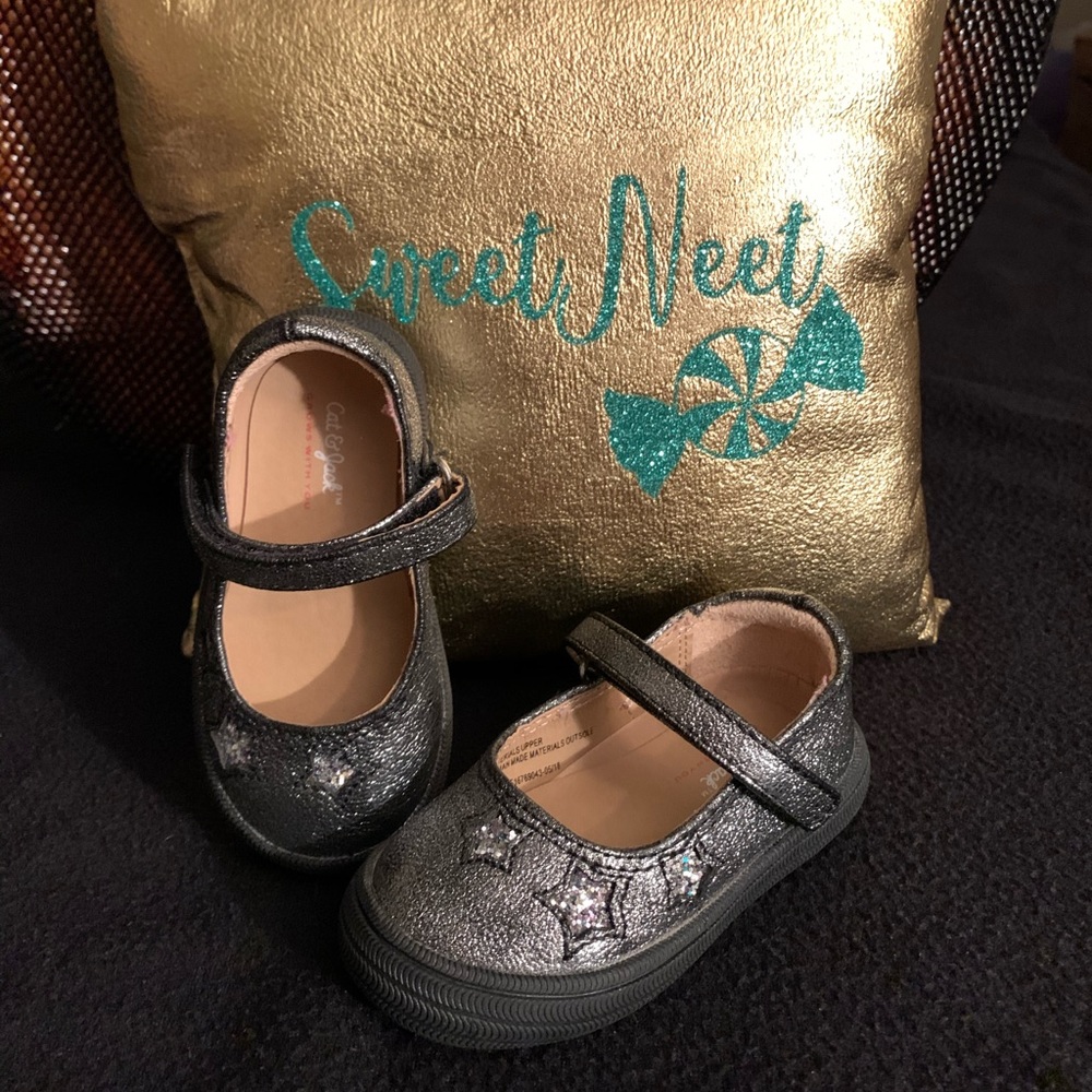 Pewter sparkly Mary Jane